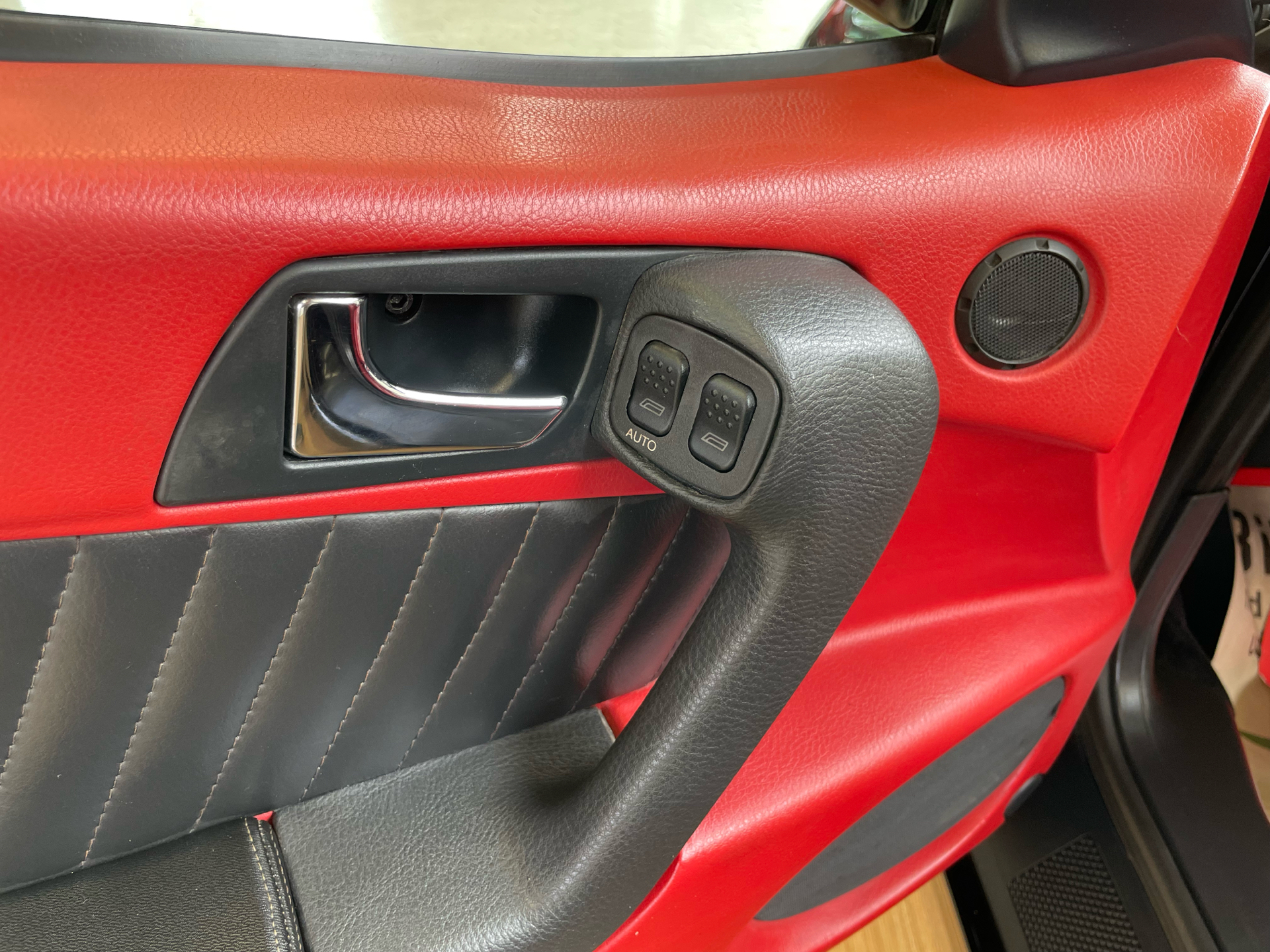 Billede af Alfa Romeo Spider 2,0 T.Spark 16V L 155HK Cabr.