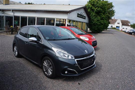 Peugeot 208 1,6 BlueHDi Desire 100HK 5d
