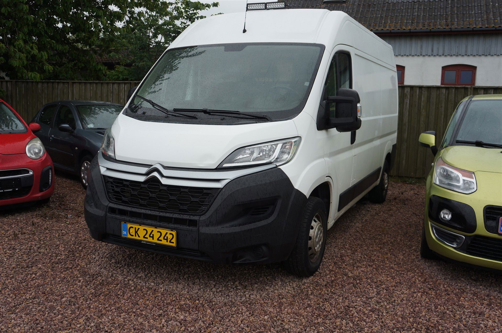 Billede af Citroën Jumper 33 L2H2 2,0 Blue HDi start/stop 160HK Van