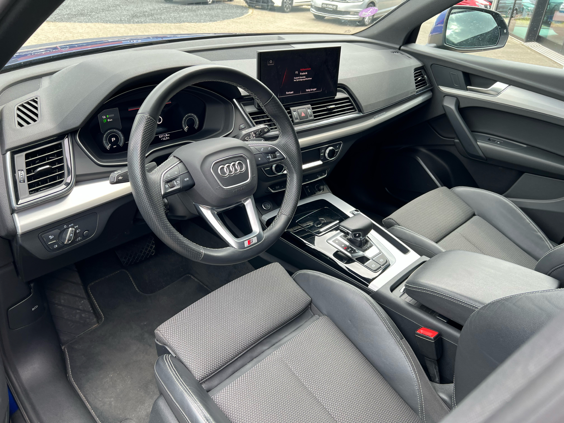 Billede af Audi Q5 2,0 50 TFSI e  Plugin-hybrid S Line Quattro S Tron 299HK 5d 7g Aut.