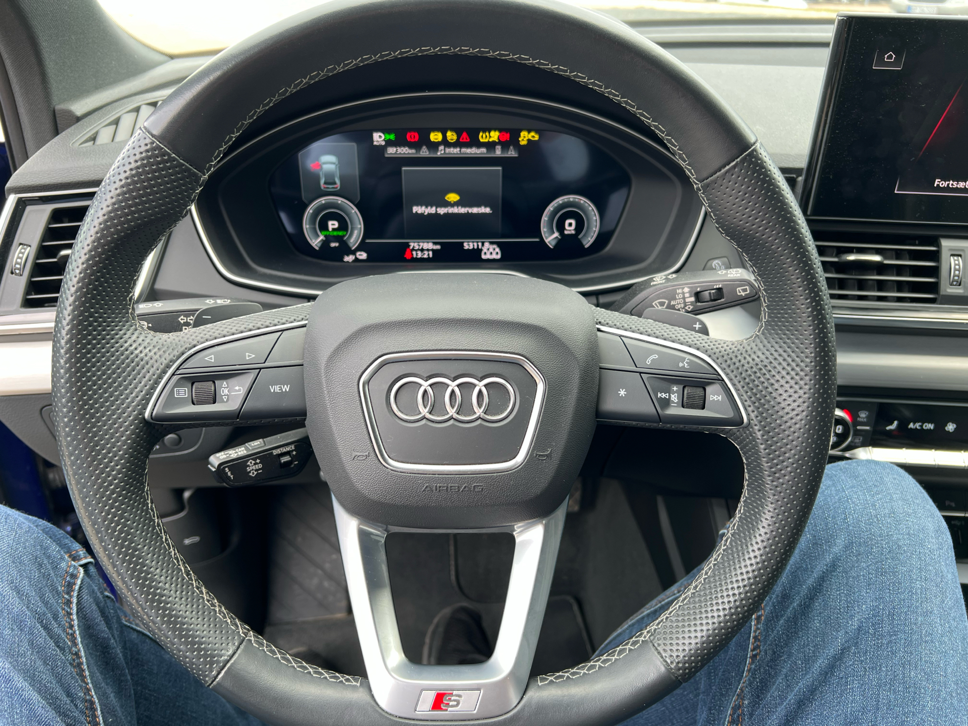 Billede af Audi Q5 2,0 50 TFSI e  Plugin-hybrid S Line Quattro S Tron 299HK 5d 7g Aut.