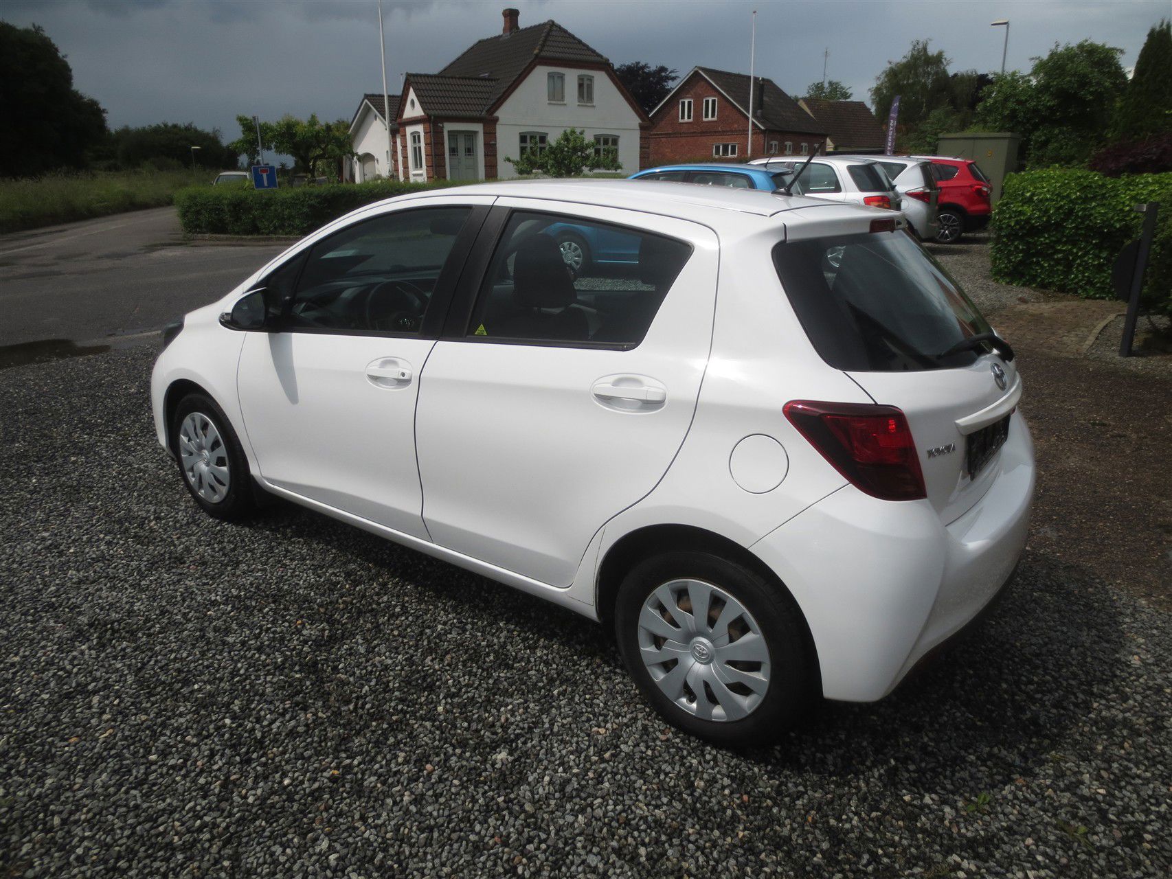 Billede af Toyota Yaris 1,0 VVT-I T2 69HK 5d