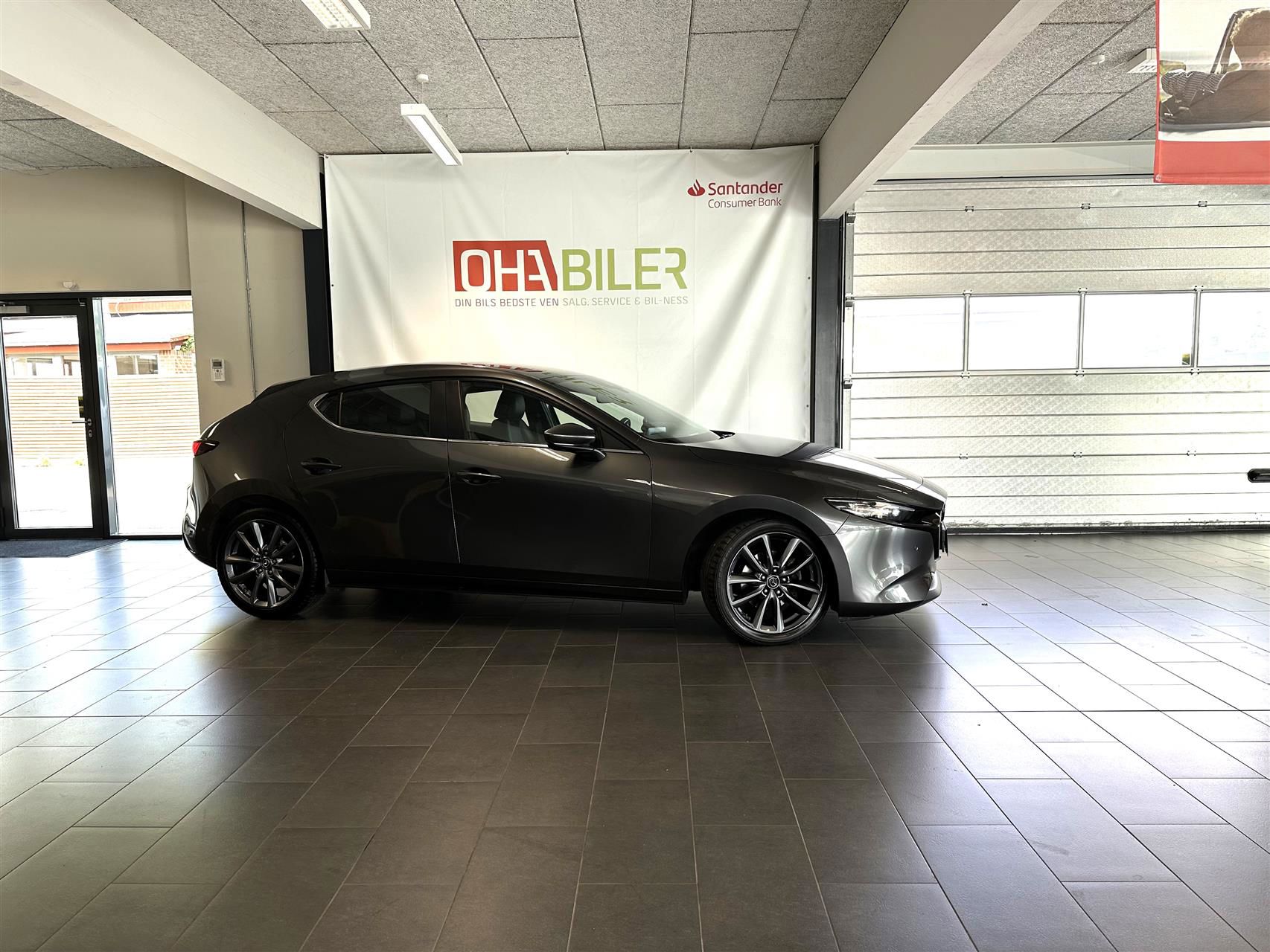 Billede af Mazda 3 2,0 Skyactiv-G  Mild hybrid Cosmo 122HK 5d 6g