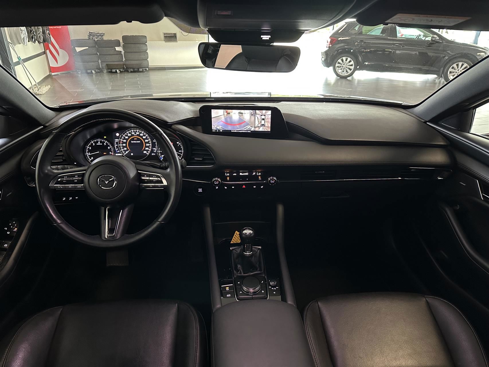 Billede af Mazda 3 2,0 Skyactiv-G  Mild hybrid Cosmo 122HK 5d 6g