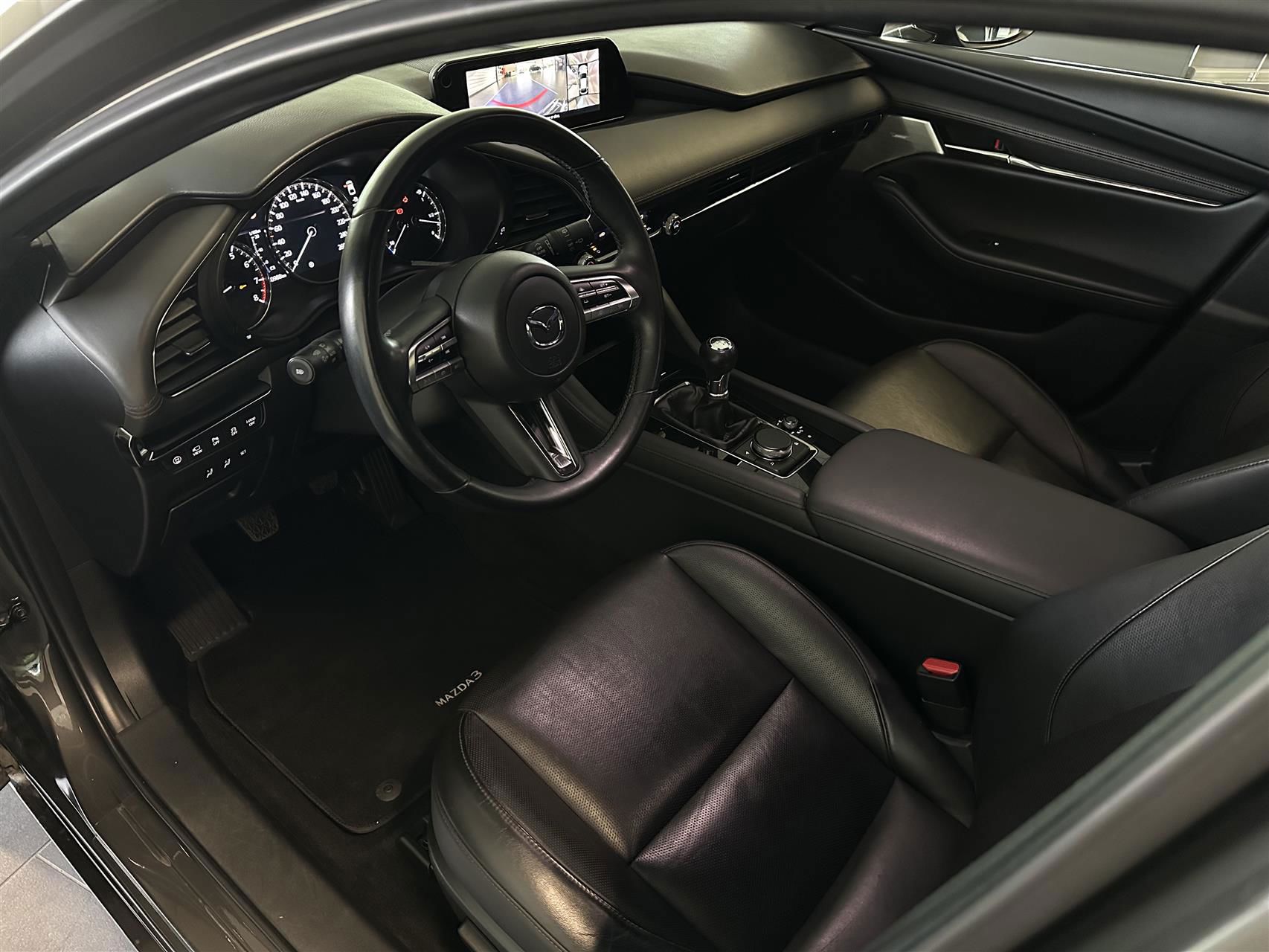 Billede af Mazda 3 2,0 Skyactiv-G  Mild hybrid Cosmo 122HK 5d 6g
