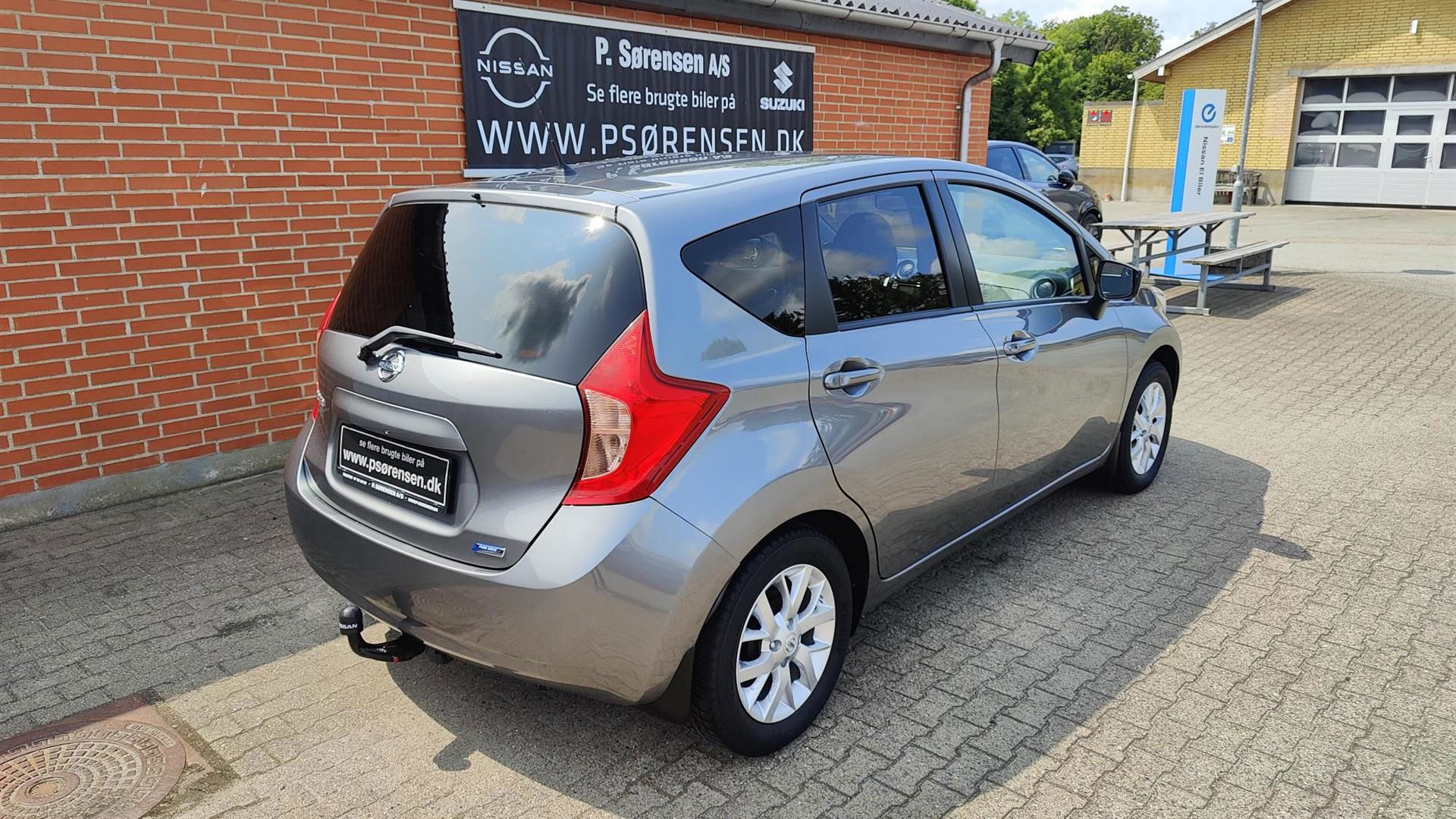 Billede af Nissan Note 1,2 Acenta Tech Pack 80HK 5d