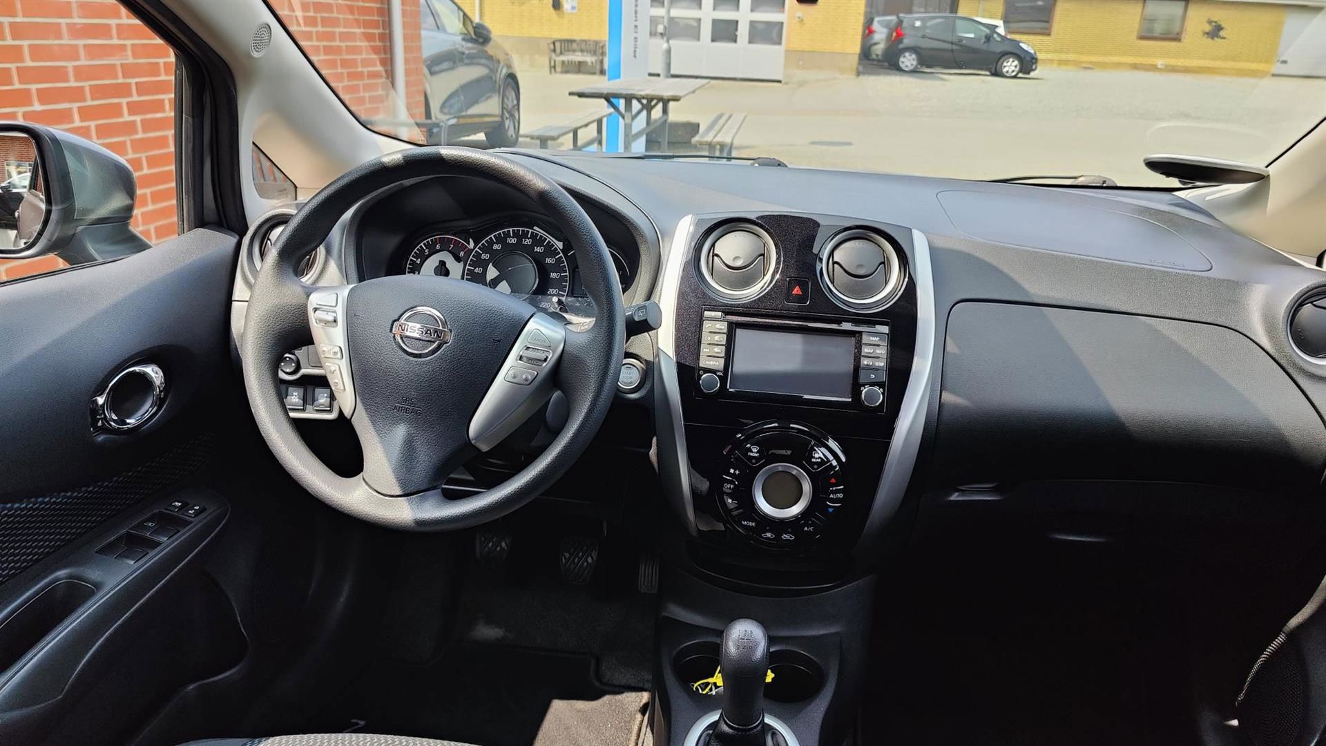 Billede af Nissan Note 1,2 Acenta Tech Pack 80HK 5d
