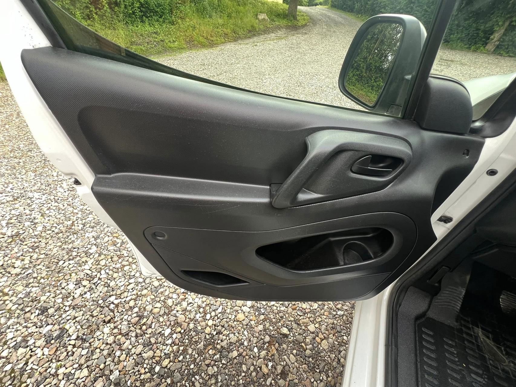 Billede af Peugeot Partner L1 Flexpack 1,6 BlueHDi Start/Stop 100HK Van