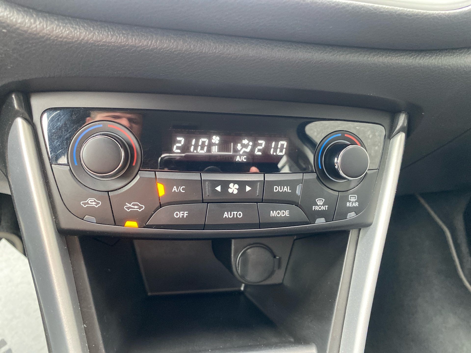 Billede af Suzuki S-Cross 1,0 Boosterjet Active 112HK 5d