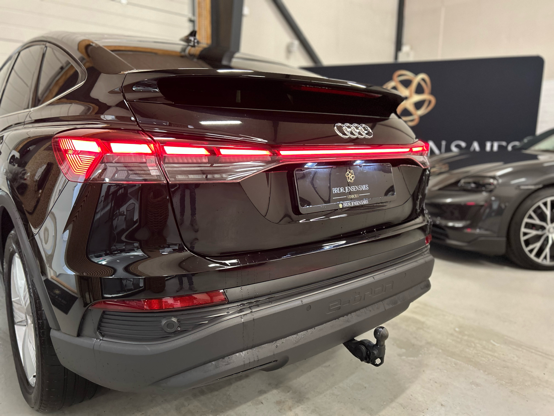 Billede af Audi Q4 Sportback 40 E-tron Attitude 204HK 5d Aut.