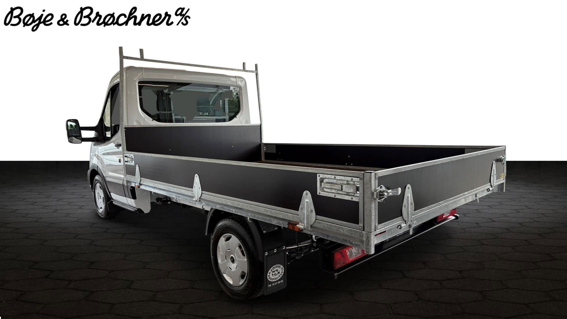 Billede af Ford Transit 350 L2H1 2,0 TDCi Trend 130HK Ladv./Chas. 8g Aut.