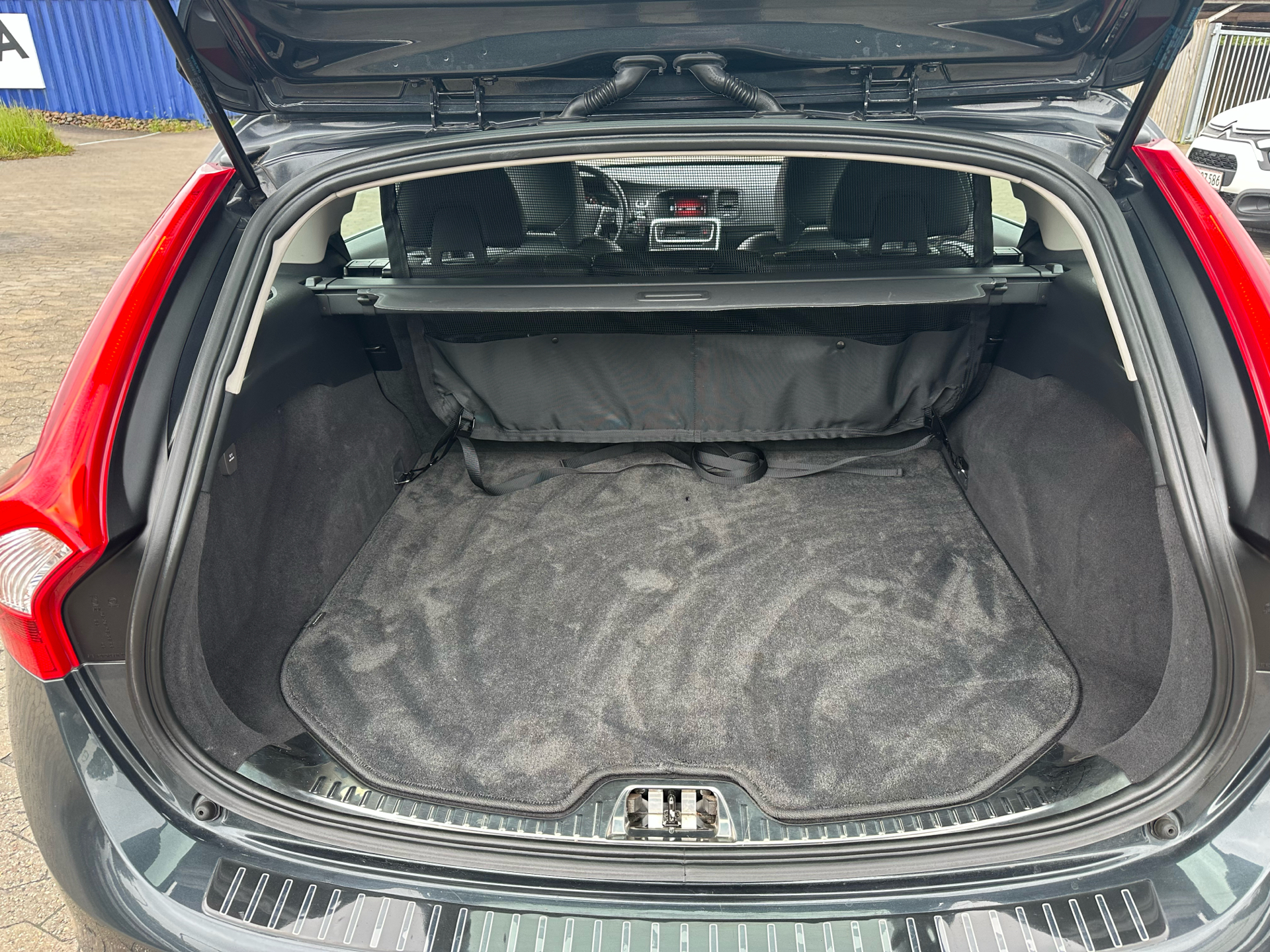 Billede af Volvo V60 1,5 T3 Momentum 152HK Stc 6g Aut.
