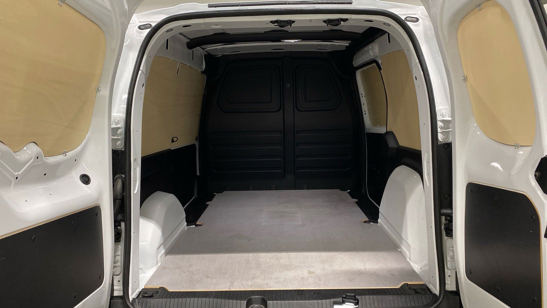 Billede af Mercedes-Benz eCitan 112 Lang EL A2 Pro 122HK Van Aut.