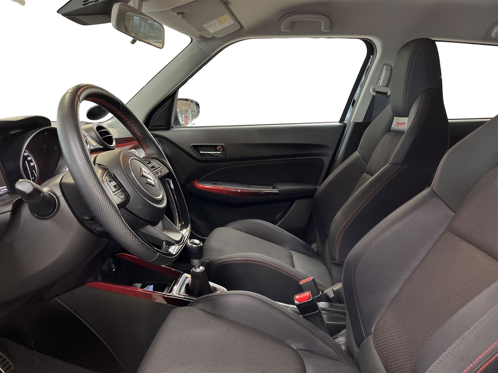 Billede af Suzuki Swift 1,4 Boosterjet Sport 140HK 5d 6g