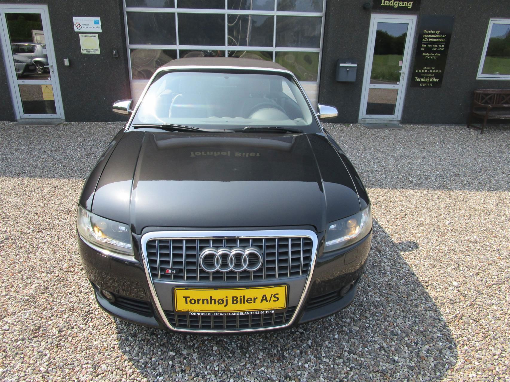 Billede af Audi A4 3,0 V6 220HK Cabr. Trinl. Gear
