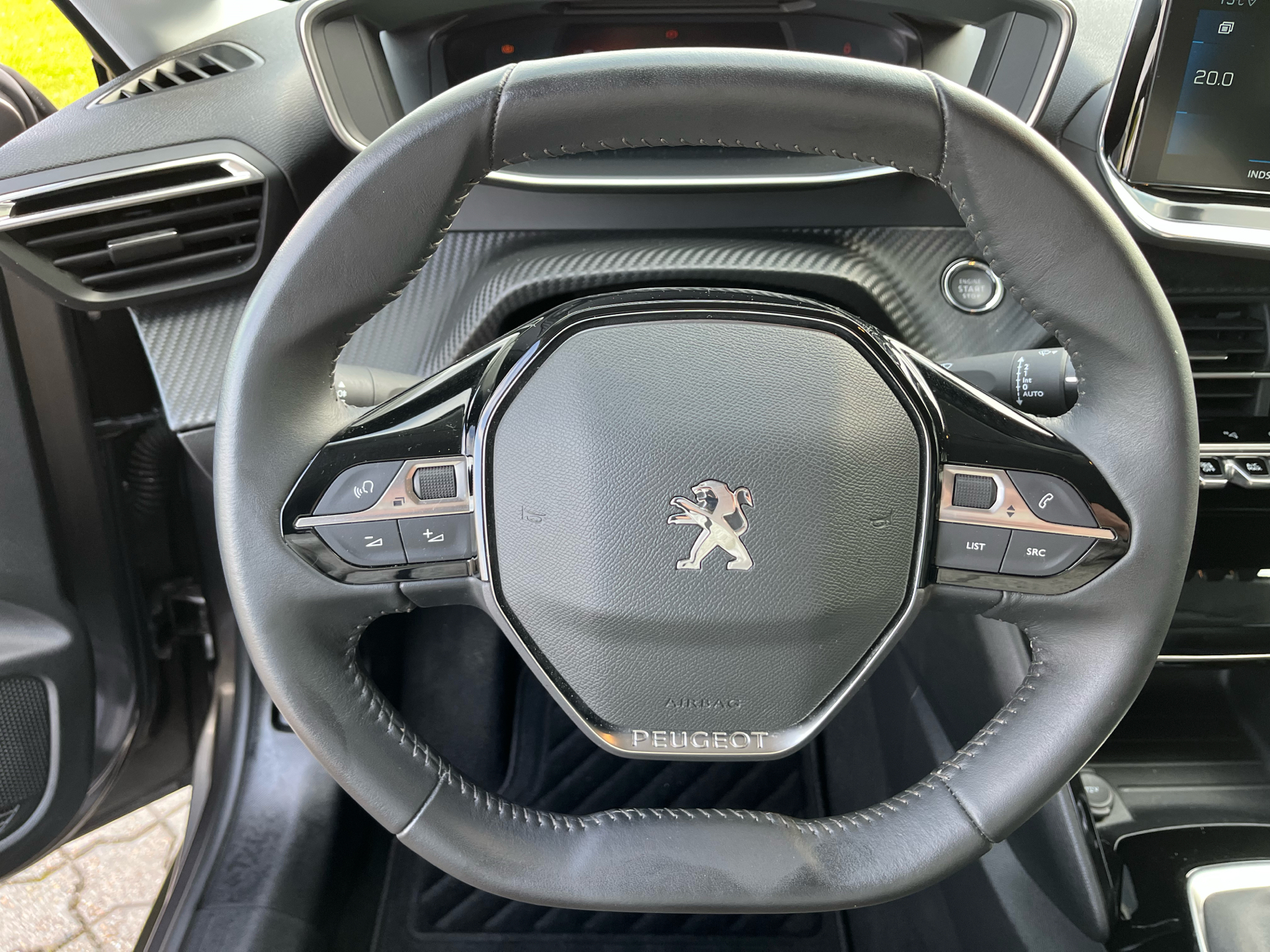 Billede af Peugeot 208 1,2 PureTech Platin Sport 100HK 5d 6g