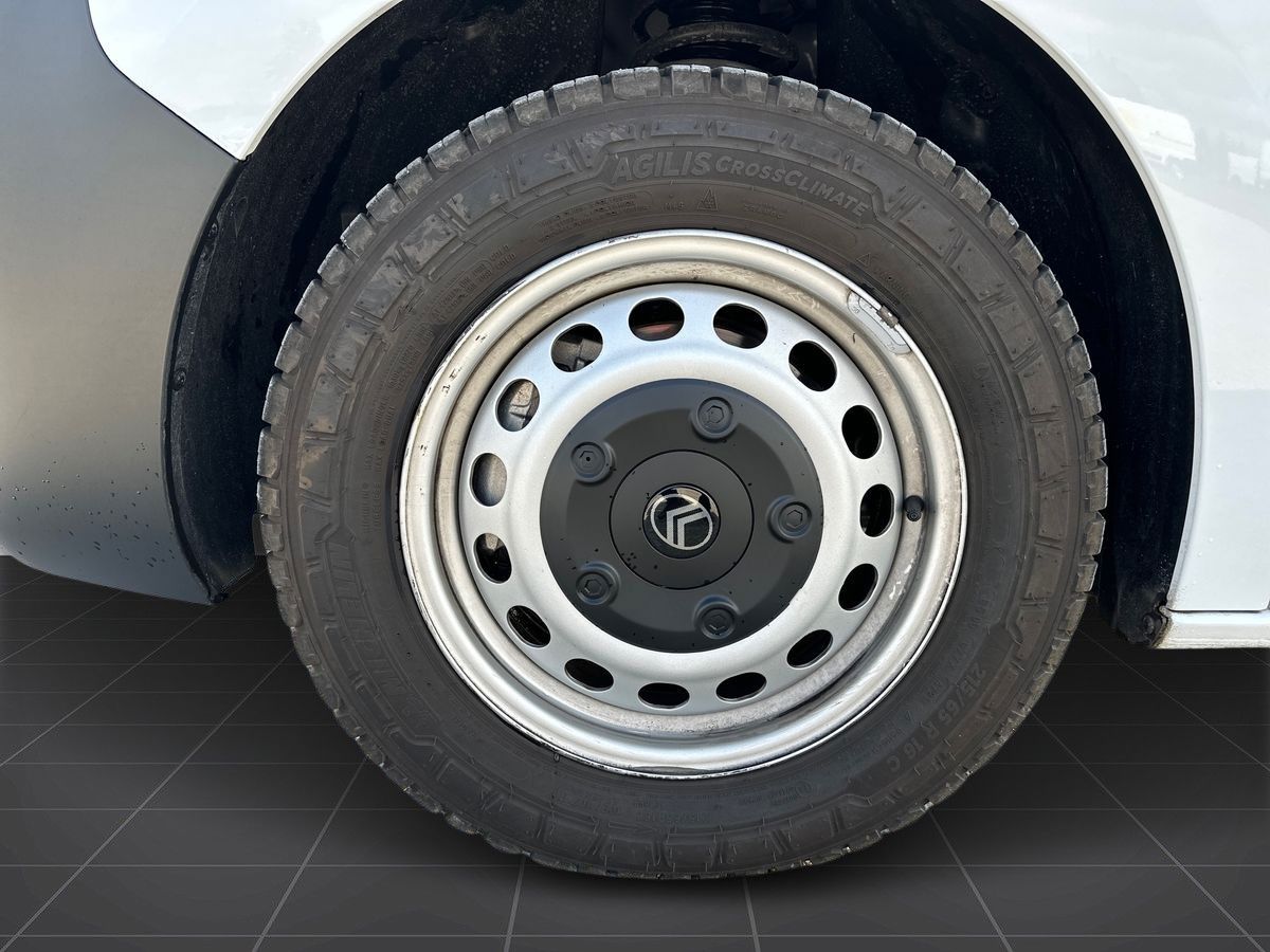 Billede af Citroën Jumpy L3 2,0 Blue HDi Masterline EAT8 145HK Van 8g Aut.