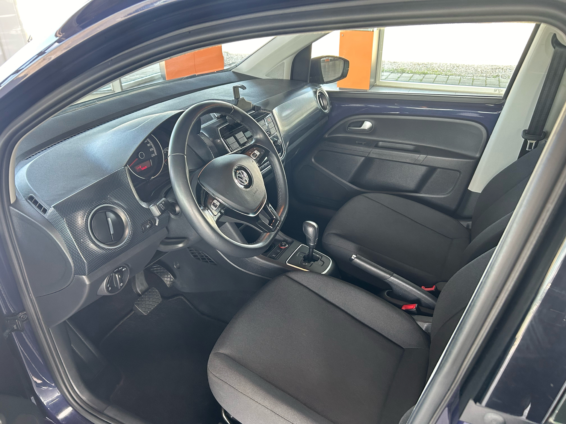 Billede af VW up 1,0 MPI BMT Move ASG 60HK 5d Aut.