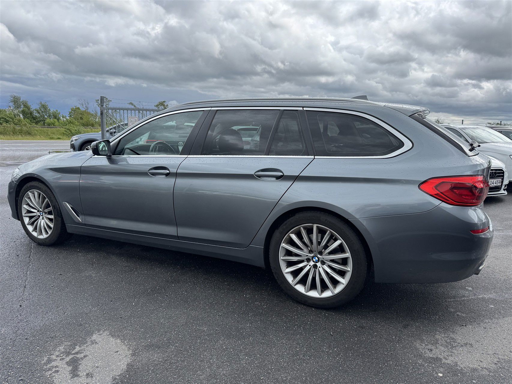 Billede af BMW 520d Touring 2,0 D Connected Steptronic 190HK Stc 8g Aut.
