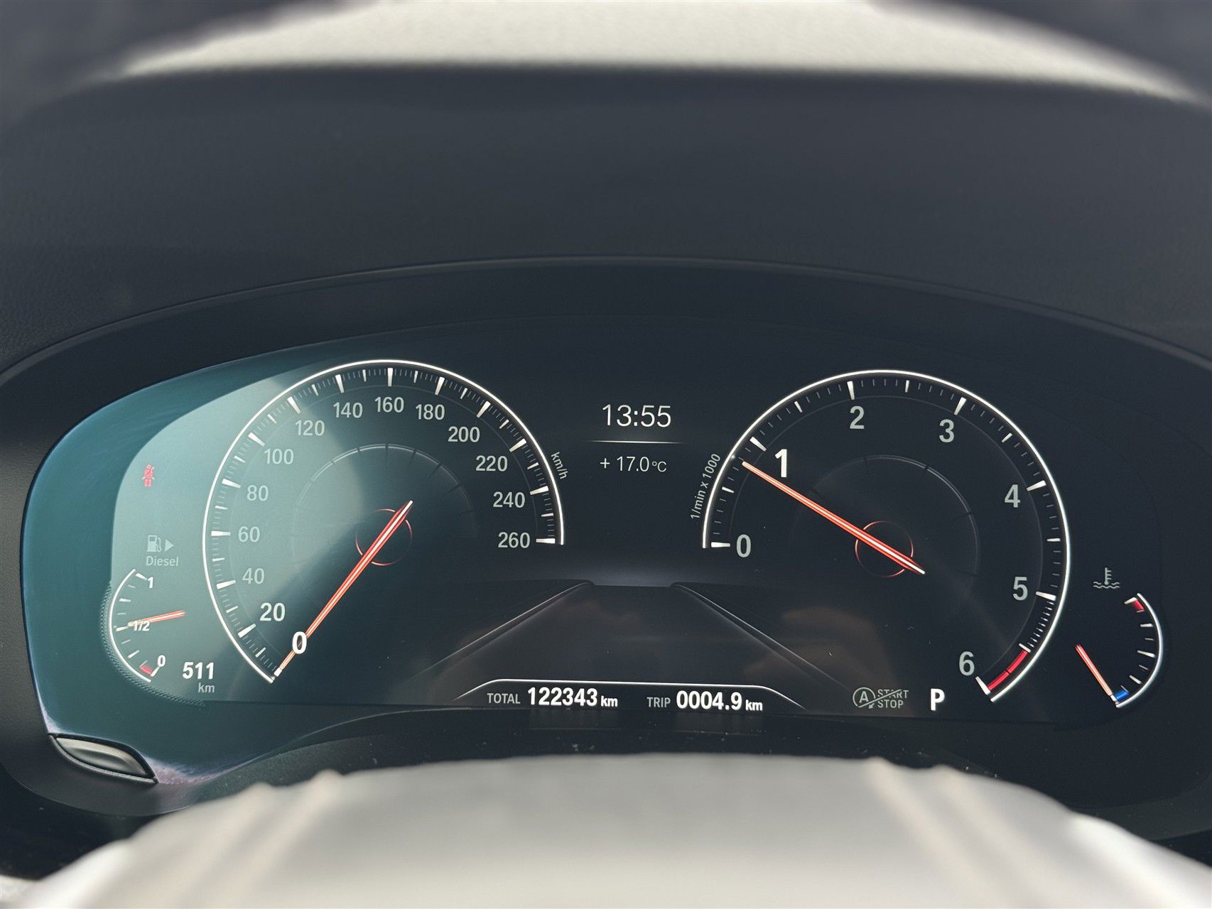 Billede af BMW 520d Touring 2,0 D Connected Steptronic 190HK Stc 8g Aut.