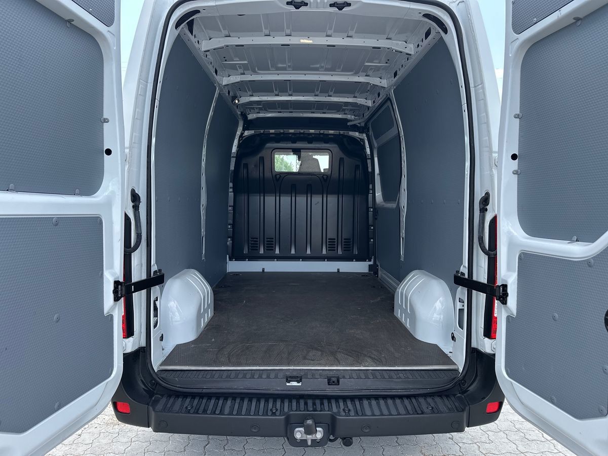 Billede af Nissan Interstar L2H2 2,3 DCi Tekna 150HK Van 6g