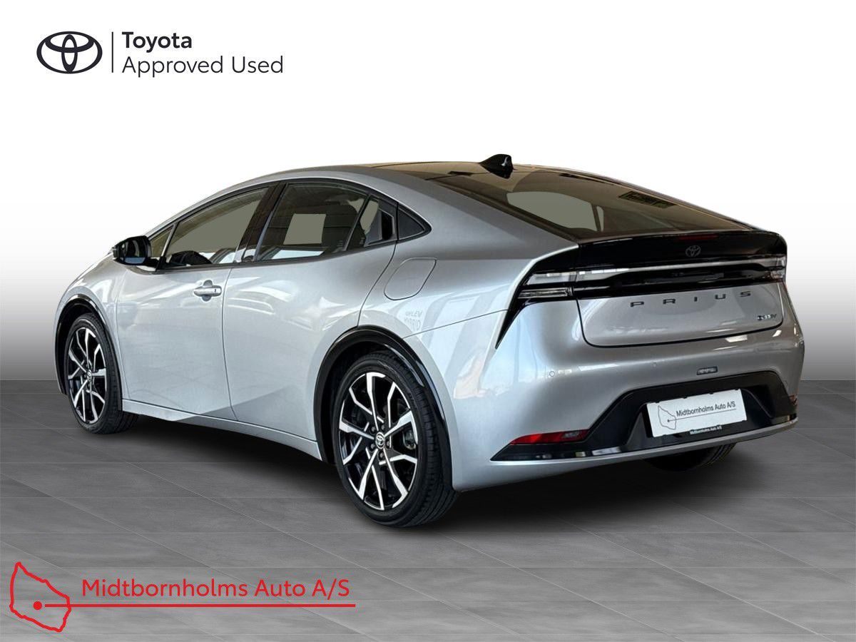 Billede af Toyota Prius Plug-in 2,0 Plugin-hybrid Elegant Panorama 223HK 5d Aut.