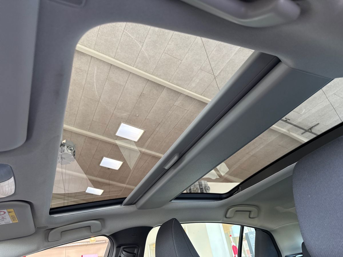 Billede af Toyota Prius Plug-in 2,0 Plugin-hybrid Elegant Panorama 223HK 5d Aut.