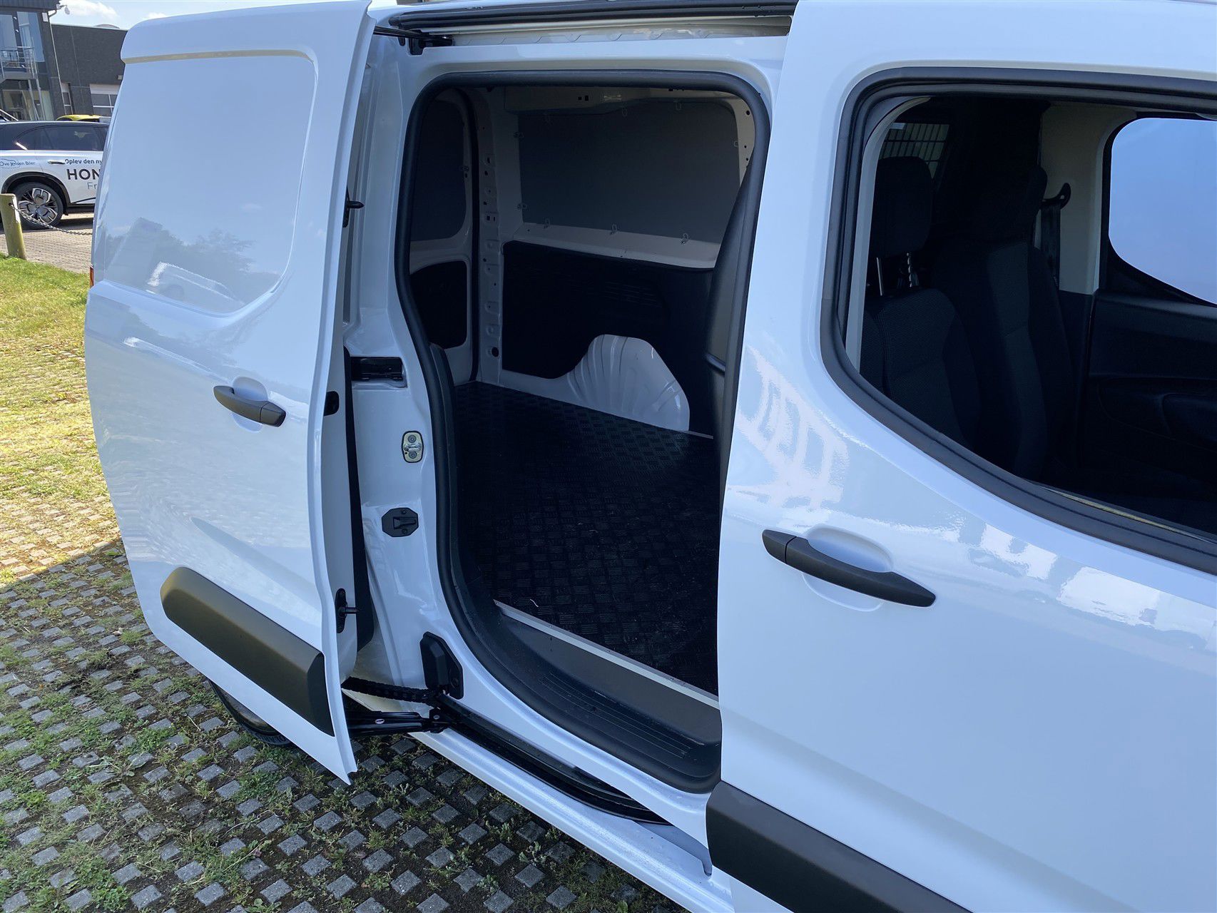 Billede af Citroën Berlingo L2 1,5 Blue HDi Flexline start/stop 100HK Van