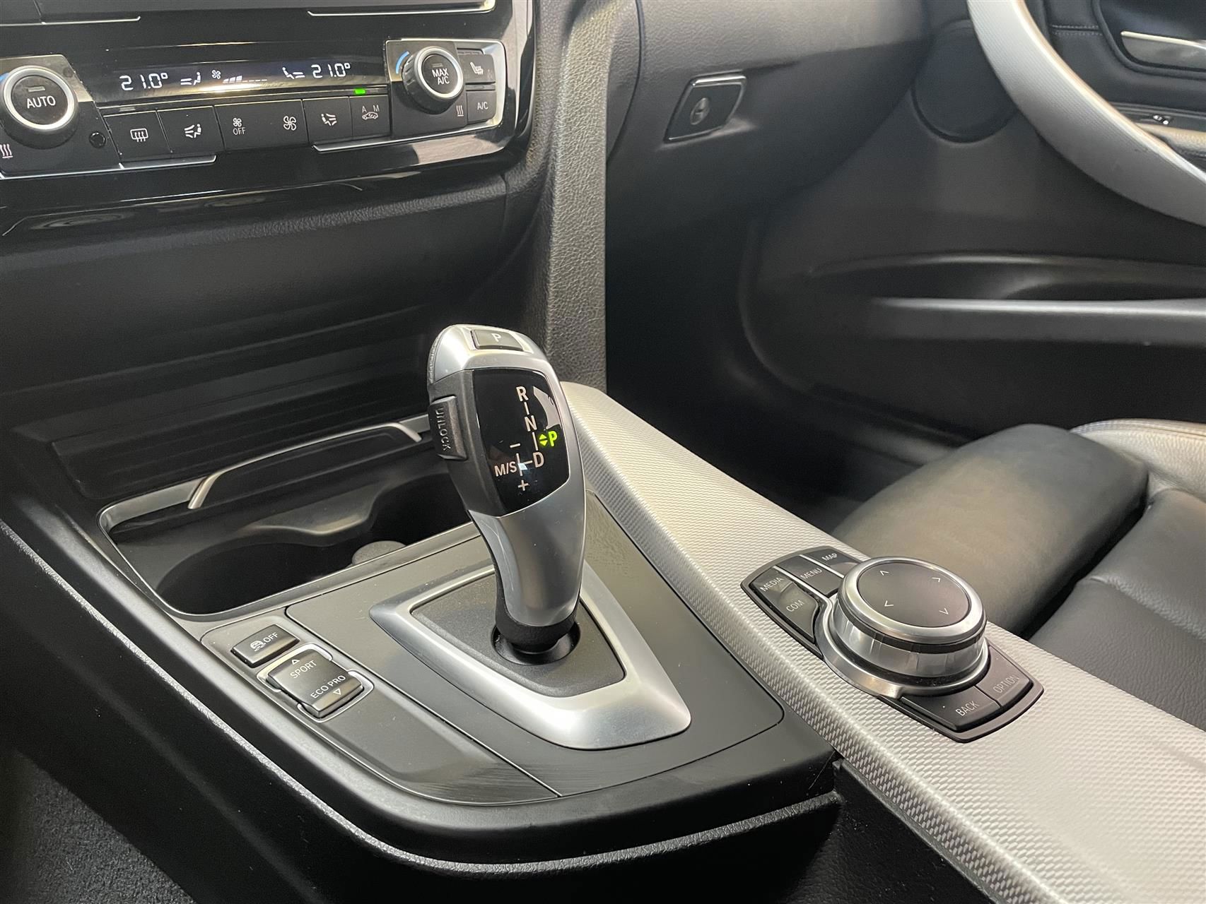 Billede af BMW 320i Touring 2,0 M-Sport Steptronic 184HK Stc 8g Aut.
