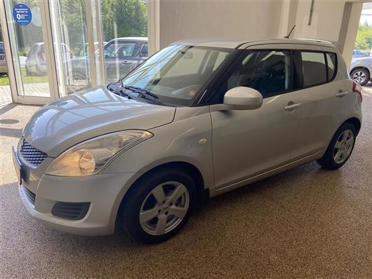 Suzuki Swift 1,2 16V GL 94HK 5d
