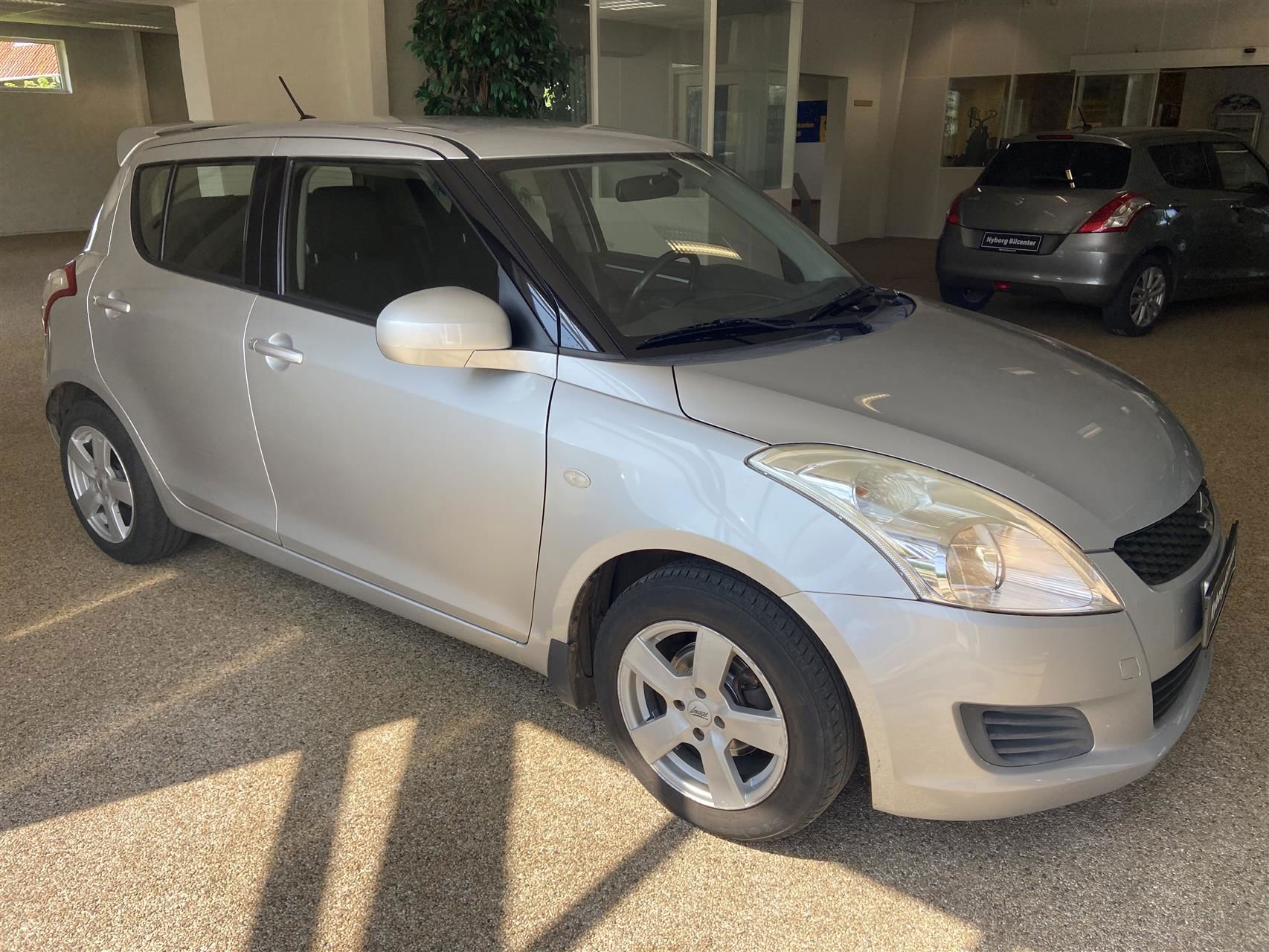 Billede af Suzuki Swift 1,2 16V GL 94HK 5d