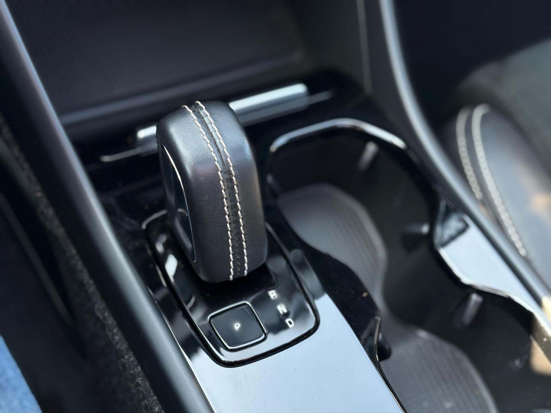 Billede af Volvo XC40 P8 Recharge Twin R-design AWD 408HK 5d Aut.