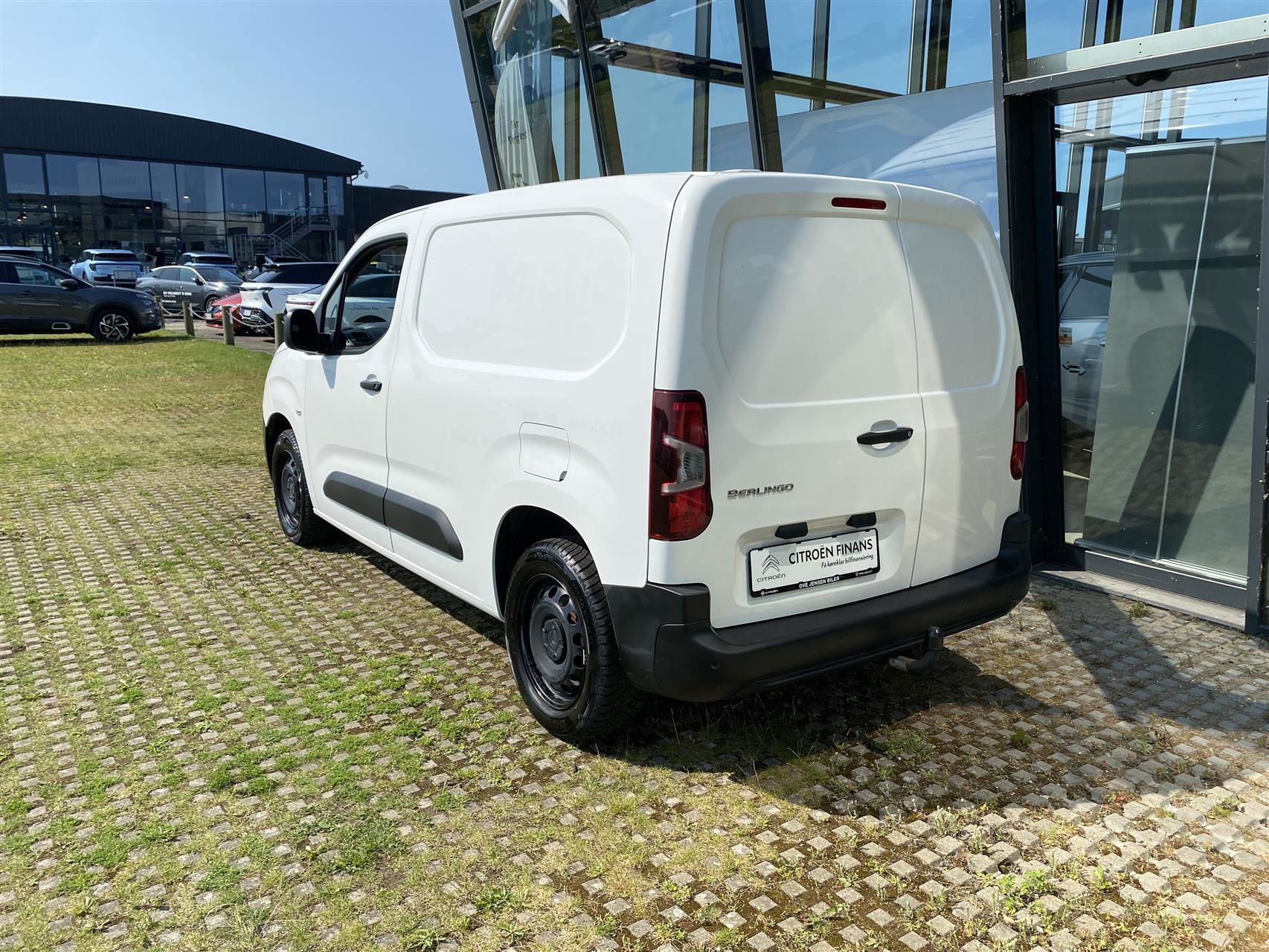 Billede af Citroën Berlingo L1 1,5 Blue HDi Proffline EAT8 start/stop 130HK Van 8g Aut.