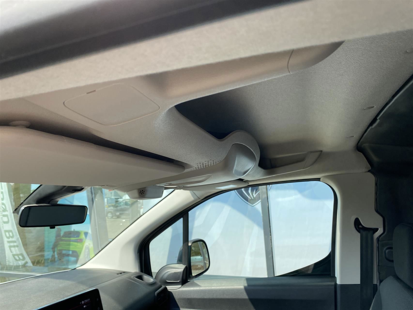 Billede af Citroën Berlingo L1 1,5 Blue HDi Proffline EAT8 start/stop 130HK Van 8g Aut.