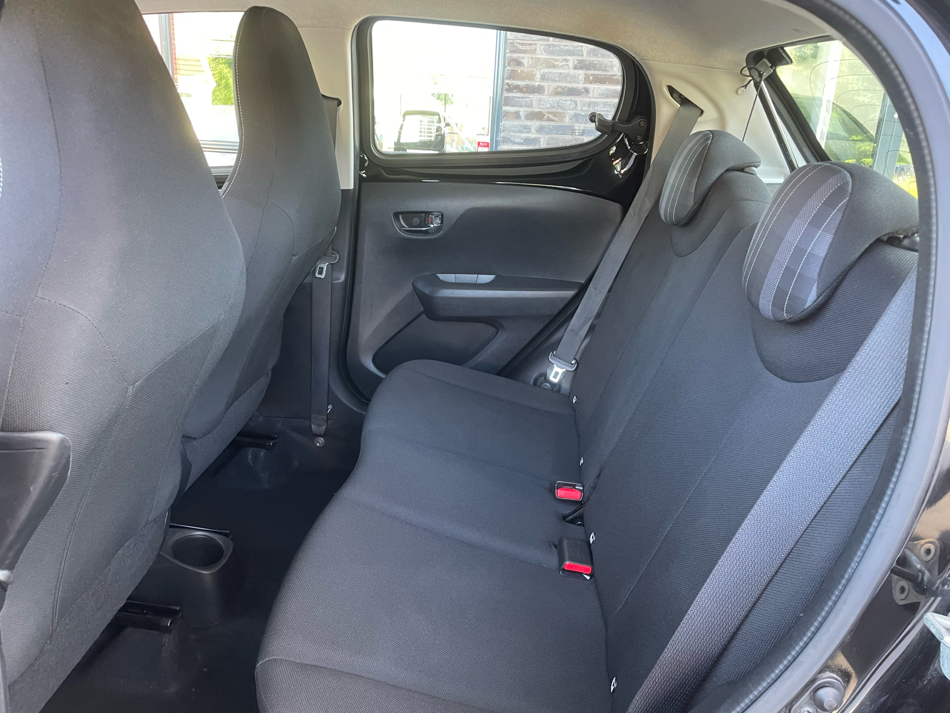 Billede af Peugeot 108 1,0 e-Vti Allure+ 72HK 5d