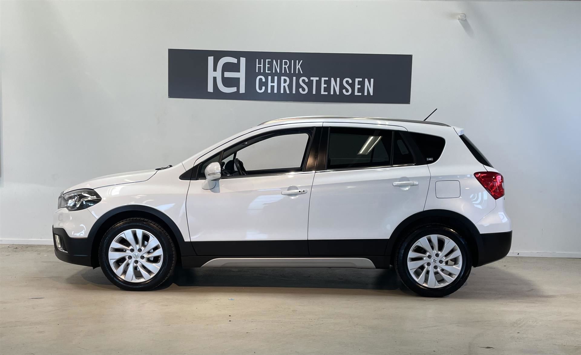 Billede af Suzuki S-Cross 1,0 Boosterjet Active 112HK 5d 6g Aut.