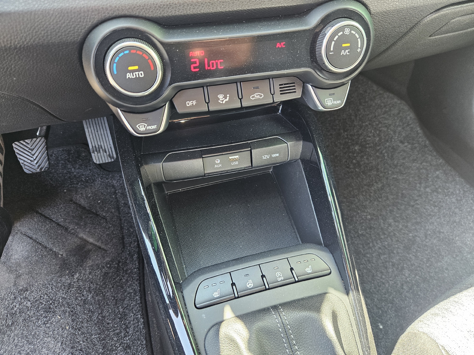 Billede af Kia Stonic 1,0 T-GDI Edition 100HK 5d