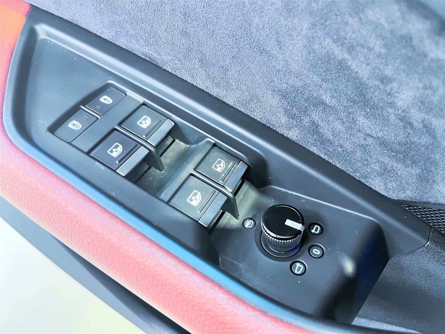 Billede af Audi E-tron 55 Advanced Quattro 408HK 5d Aut.