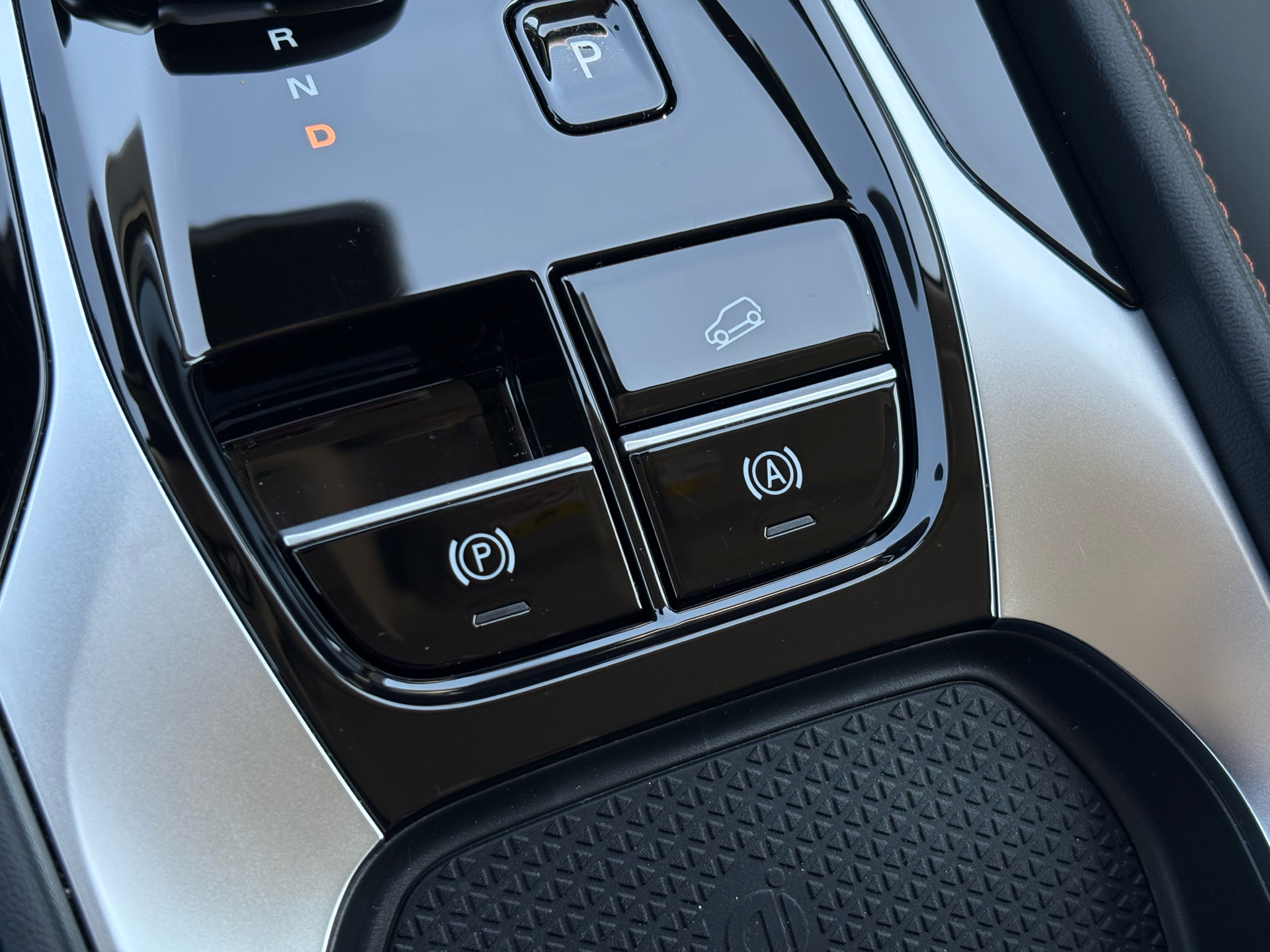 Billede af MG HS 1,5 T GDI  Plugin-hybrid Luxury 272HK 5d Aut.