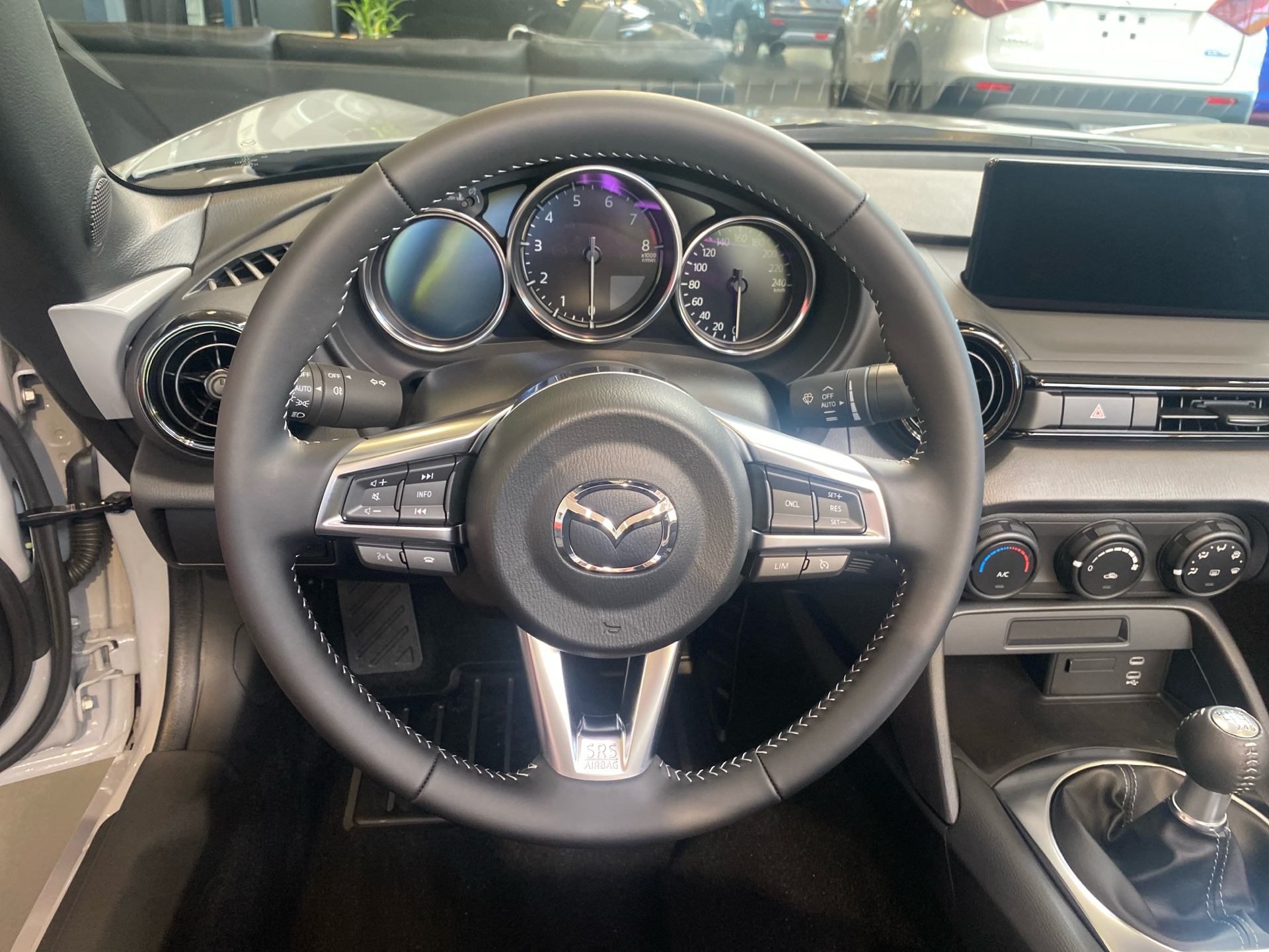 Billede af Mazda MX-5 1,5 Skyactiv-G Prime-Line 132HK Cabr. 6g