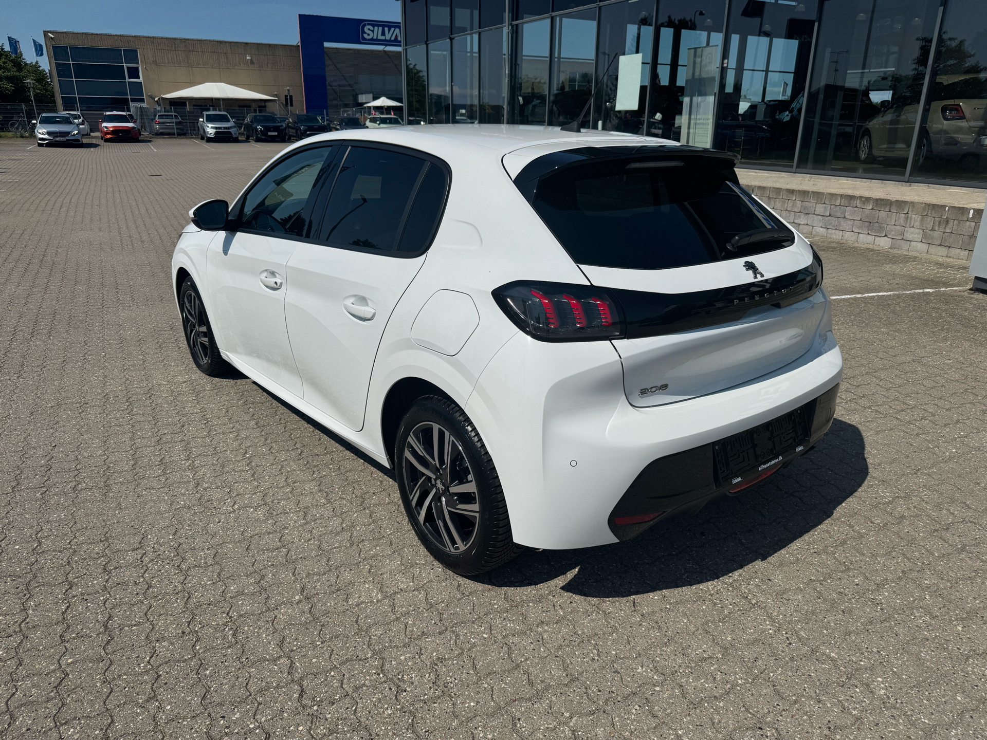 Billede af Peugeot 208 1,2 PureTech Platin Pack 100HK 5d 6g