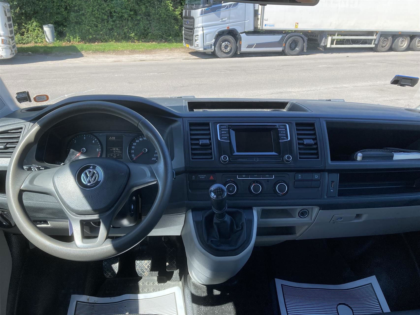Billede af VW Transporter 2,0 TDI BMT m/alulad 4Motion 150HK DobKab 6g