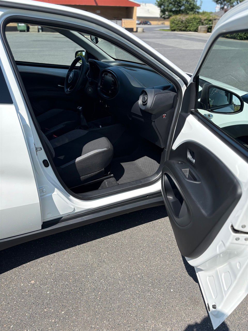 Billede af Toyota Aygo X 1,0 VVT-I Active 72HK 5d