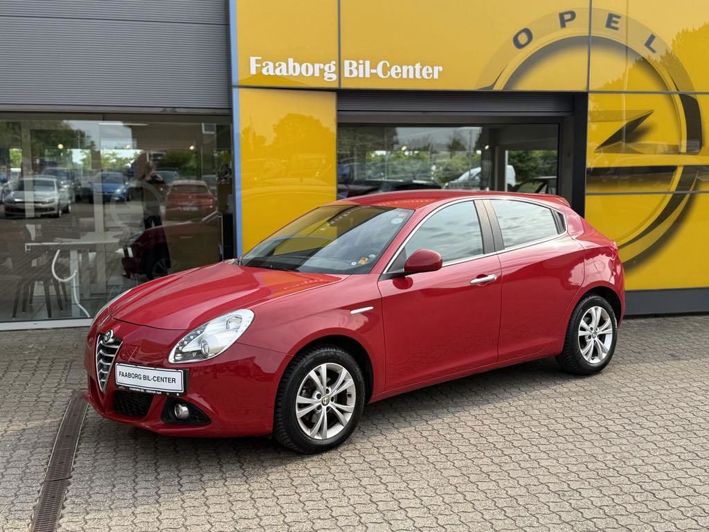 Billede af Alfa Romeo Giulietta 1,4 TBI 16V Distinctive 120HK 5d 6g
