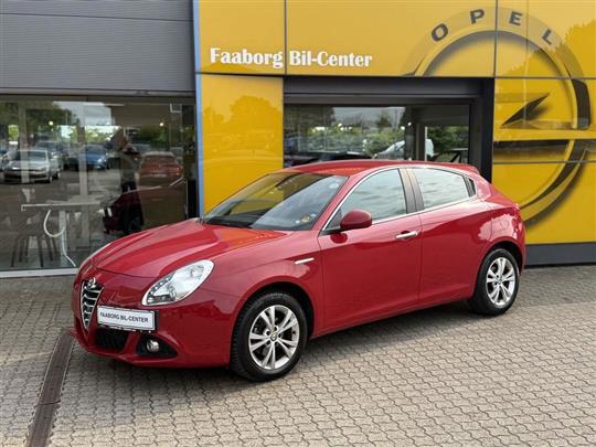 Alfa Romeo Giulietta 1,4 TBI 16V Distinctive 120HK 5d 6g
