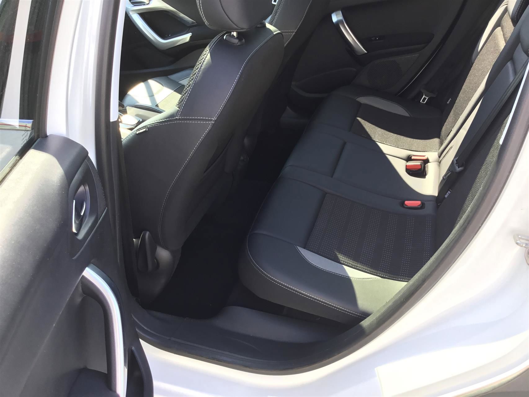 Billede af Peugeot 2008 1,2 PureTech Prestige 110HK 5d