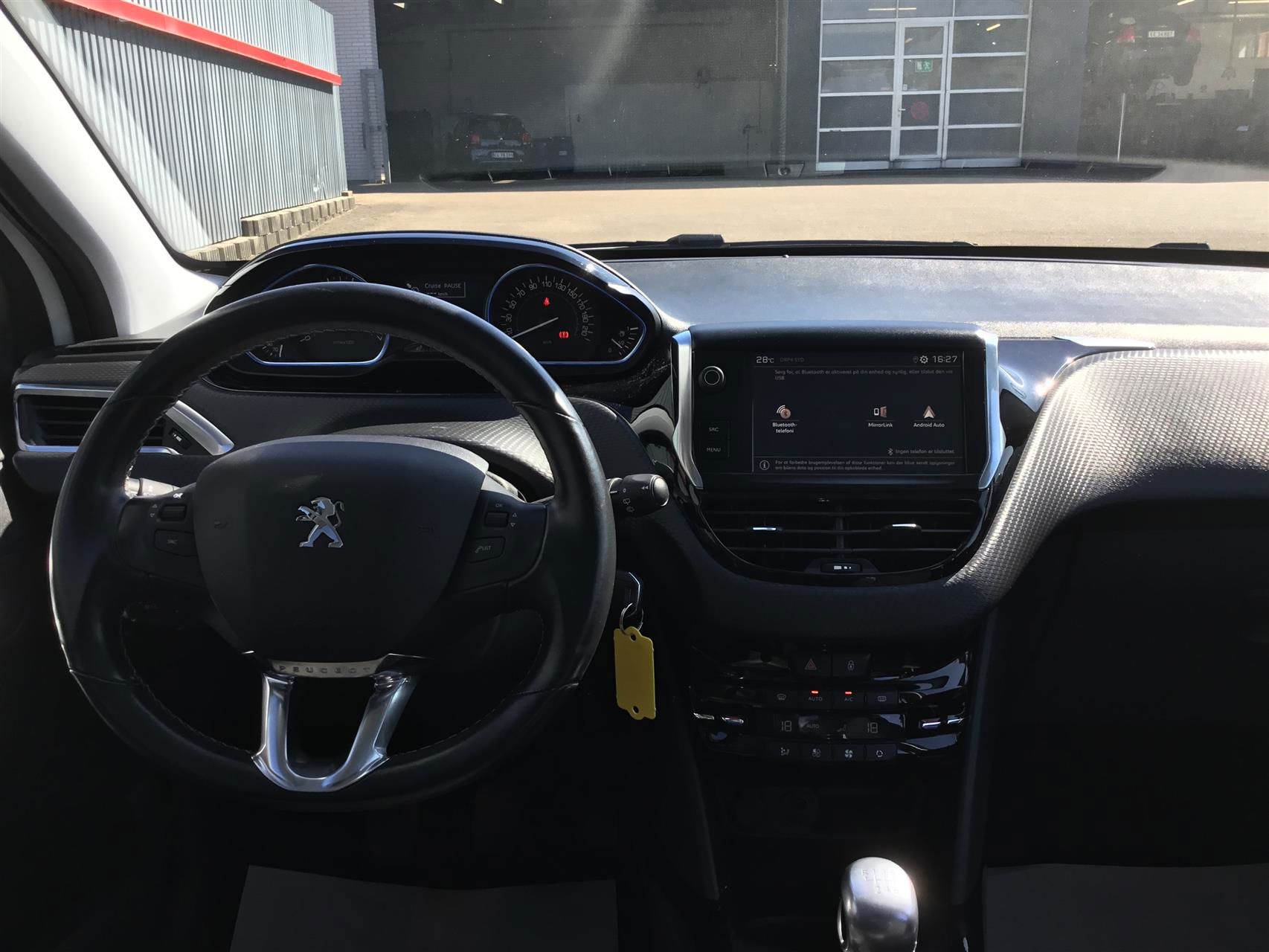 Billede af Peugeot 2008 1,2 PureTech Prestige 110HK 5d