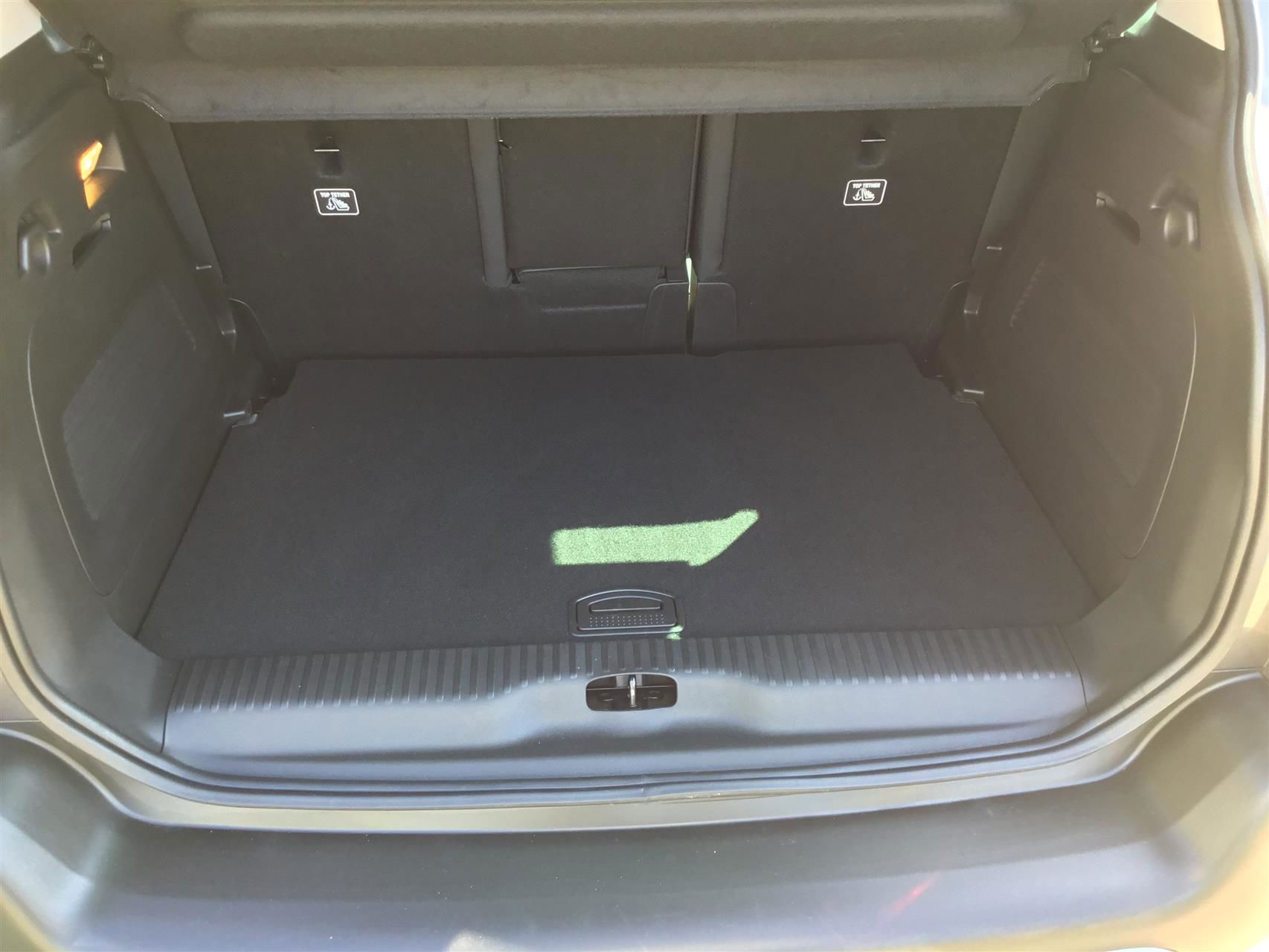Billede af Citroën C3 Aircross 1,2 PureTech Shine Sport EAT6 130HK 5d 6g Aut.
