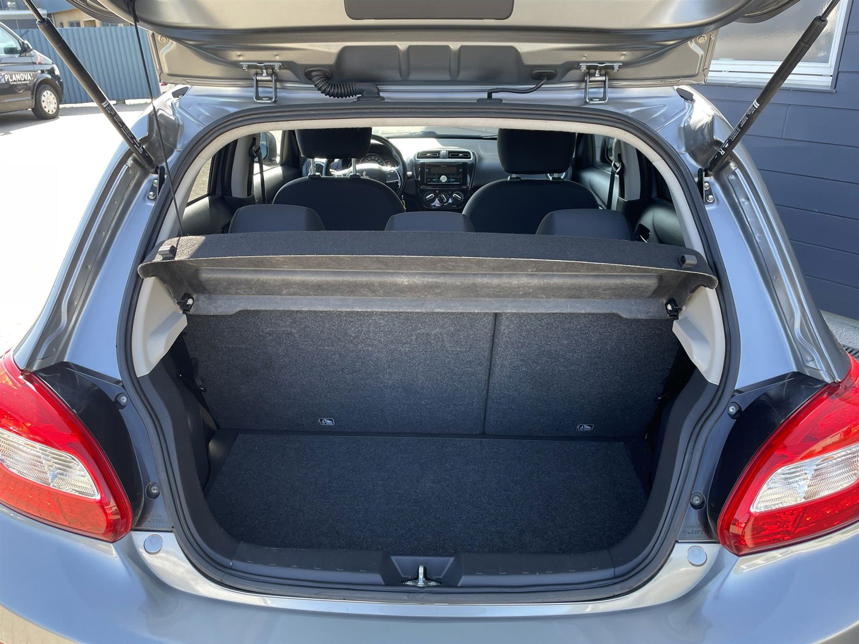 Billede af Mitsubishi Space Star 1,2 Inlead 80HK 5d
