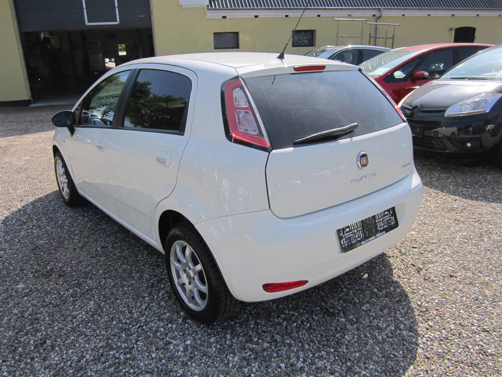 Billede af Fiat Punto 0,9 TwinAir Easy Start & Stop 85HK 5d